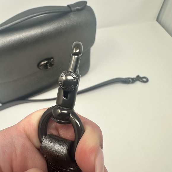 Coach Cassie Pewter Crossbody Bag with Turnlock Closure - Picture 14 of 17
